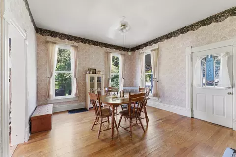 Dining - 503 NE 3rd St, Aledo, IL 61231 photo 1 of 2