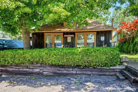 23100 W Villa Rica Rd, Antioch, IL 60002