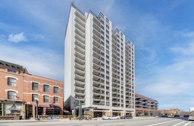 1212 N Wells St #701, Chicago, IL 60610