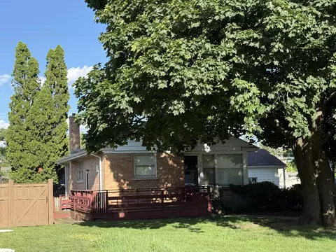 344 E Parallel St, Palatine, IL 60067 photo 3