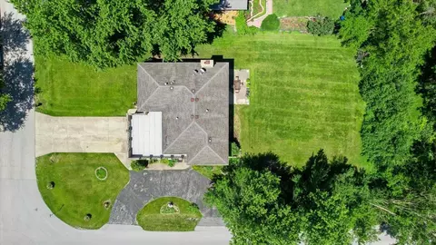View/Area - 823 Tenuta Ct, Olympia Fields, IL 60461 photo 1 of 5