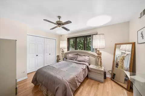 Bedroom - 823 Tenuta Ct, Olympia Fields, IL 60461 photo 4 of 4