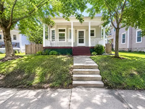 1018 14 12 St, Rock Island, IL 61201