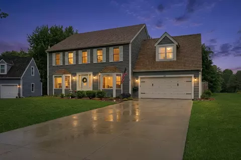 269 Concord Sq, Gurnee, IL 60031
