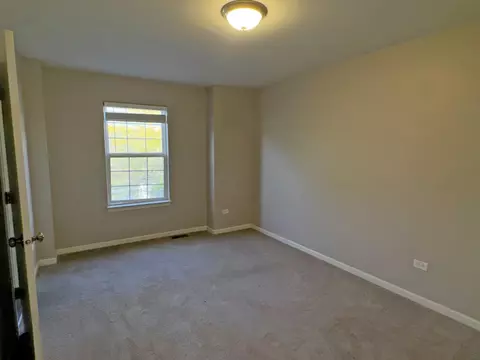 Bedroom - 2001 Gray Hawk Dr, Plainfield, IL 60586 photo 7 of 10