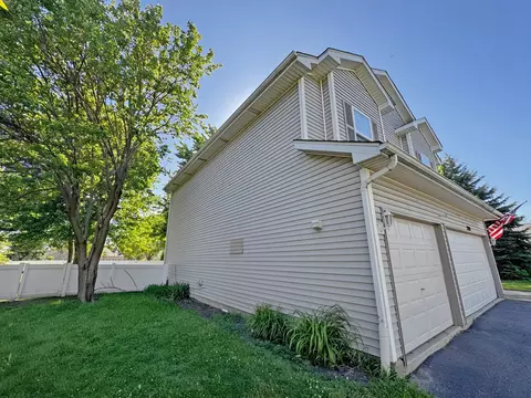Other - 2001 Gray Hawk Dr, Plainfield, IL 60586 photo 1 of 6