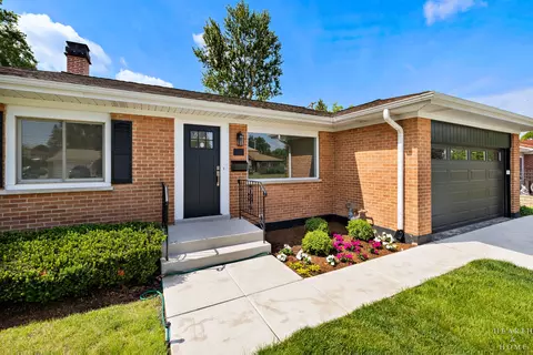 Other - 49 King Ln, Des Plaines, IL 60016 photo 1 of 13