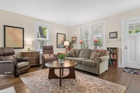 Living - 343 Franklin Ave, River Forest, IL 60305 photo 2 of 4