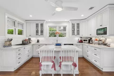 Kitchen - 343 Franklin Ave, River Forest, IL 60305 photo 1 of 5