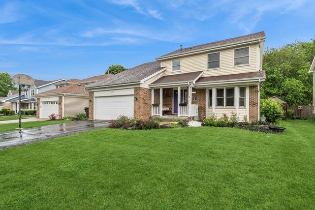 57 S Emerald Ave, Mundelein, IL 60060