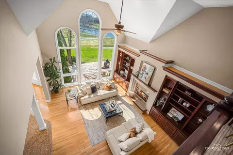 Living - 3516 White Eagle Dr, Naperville, IL 60564 photo 3 of 4