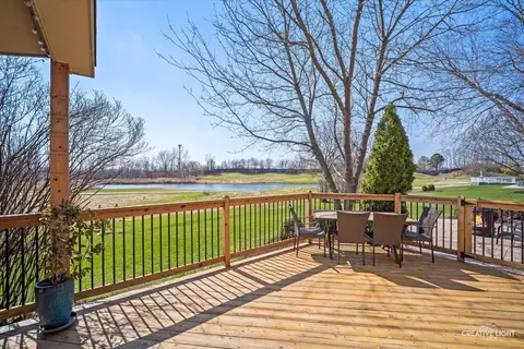 Exterior - 3516 White Eagle Dr, Naperville, IL 60564 photo 3 of 4