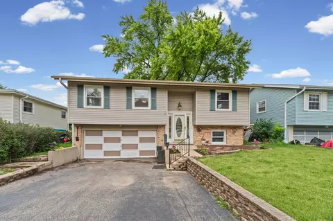 22 W381 2nd St, Glen Ellyn, IL 60137