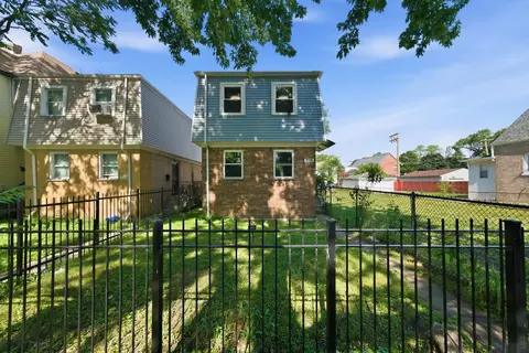 7116 S University Ave, Chicago, IL 60619