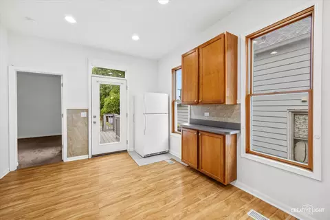 Other - 255 Bartlett Pl, Elgin, IL 60120 photo 3 of 7