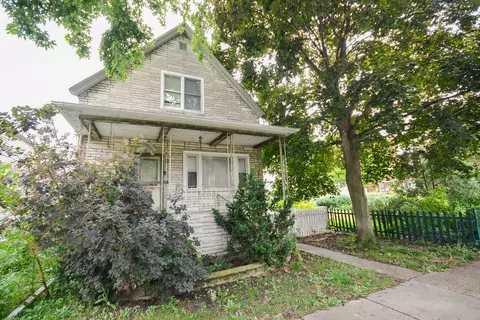4206 W Henderson St, Chicago, IL 60641
