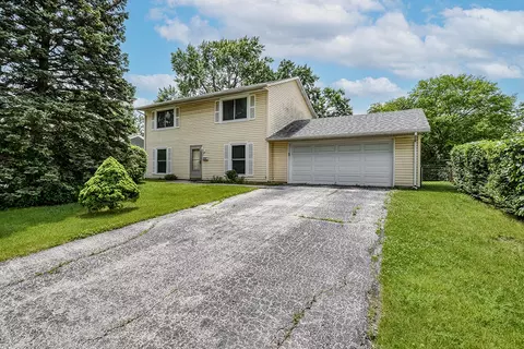 848 Notre Dame Dr, Matteson, IL 60443
