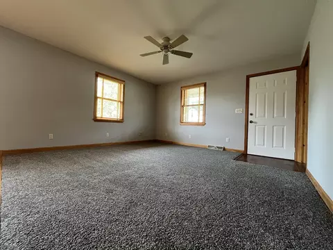 Living - 1014 Walnut St, Ottawa, IL 61350 photo 1 of 1