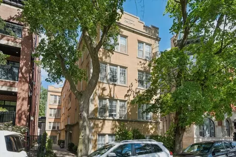 2215 N Bissell St #2A, Chicago, IL 60614