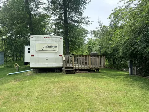 25-15 Woodhaven Lks, Sublette, IL 61367