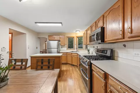 1155 Charter Oaks Dr, Bartlett, IL 60103 photo 12