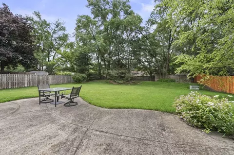 1155 Charter Oaks Dr, Bartlett, IL 60103 photo 31