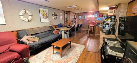 Living - 981 S Evergreen Ave, Kankakee, IL 60901 photo 8 of 8