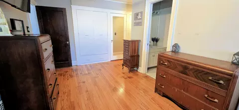 Bedroom - 981 S Evergreen Ave, Kankakee, IL 60901 photo 2 of 4