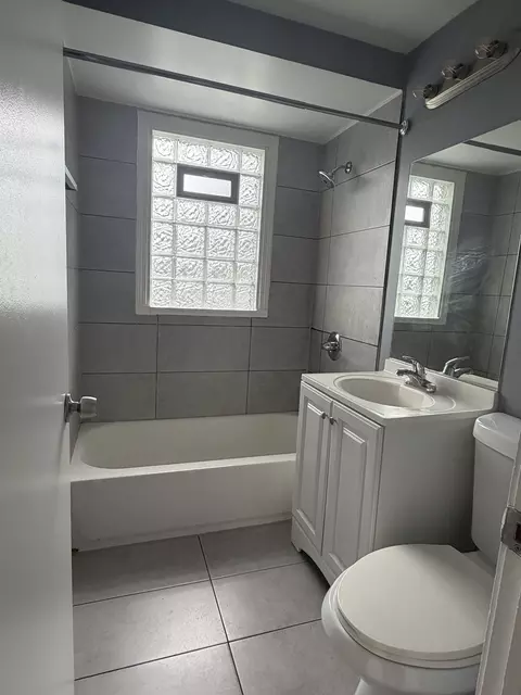 Bath - 1024 S Wolf Rd, Des Plaines, IL 60016 photo 1 of 2