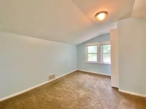 Bedroom - 685 E 142nd St, Dolton, IL 60419 photo 9 of 10