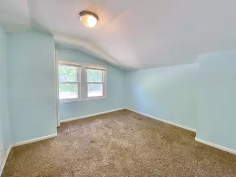 Bedroom - 685 E 142nd St, Dolton, IL 60419 photo 8 of 10