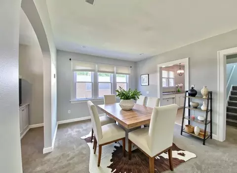 Dining - 685 E 142nd St, Dolton, IL 60419 photo 1 of 1