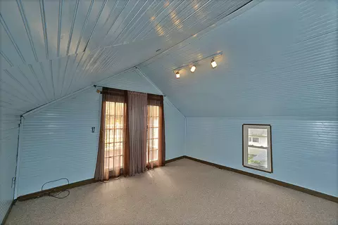 Bedroom - 1111 Walnut St, Ottawa, IL 61350 photo 4 of 5