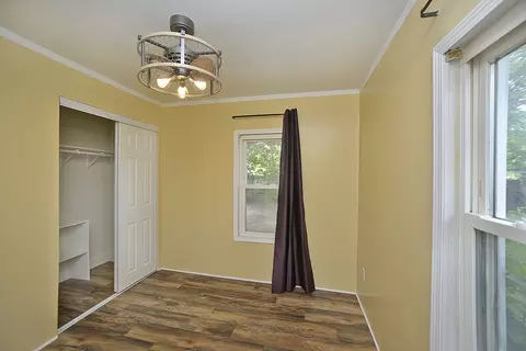Bedroom - 1111 Walnut St, Ottawa, IL 61350 photo 2 of 5