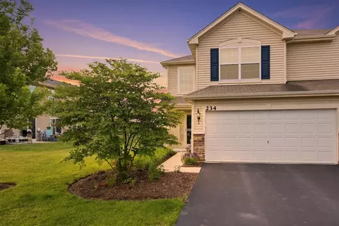 234 Wildmeadow Ln, Woodstock, IL 60098