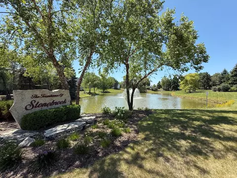 6743 E Wellsley Ct, Gurnee, IL 60031 photo 40