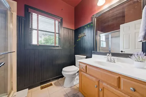 Bath - 12758 Barrow Ln, Plainfield, IL 60585 photo 1 of 4