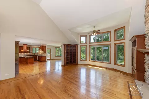 Living - 22625 Marina Dr, Plainfield, IL 60585 photo 7 of 15