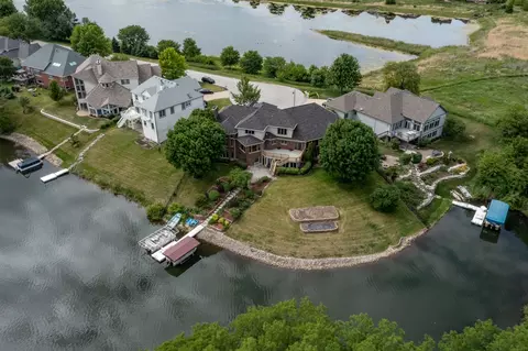 View/Area - 22625 Marina Dr, Plainfield, IL 60585 photo 2 of 40