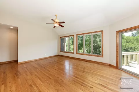Living - 22625 Marina Dr, Plainfield, IL 60585 photo 9 of 15