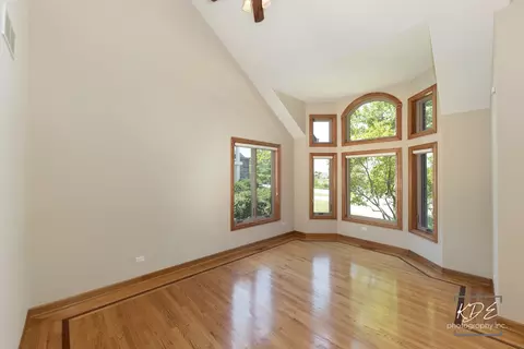 Living - 22625 Marina Dr, Plainfield, IL 60585 photo 1 of 15