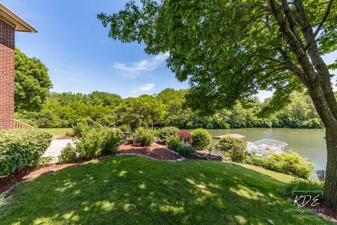 Exterior - 22625 Marina Dr, Plainfield, IL 60585 photo 12 of 29