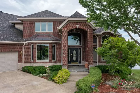Exterior - 22625 Marina Dr, Plainfield, IL 60585 photo 17 of 29