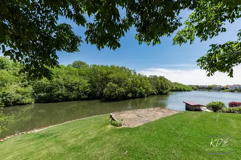 View/Area - 22625 Marina Dr, Plainfield, IL 60585 photo 8 of 40