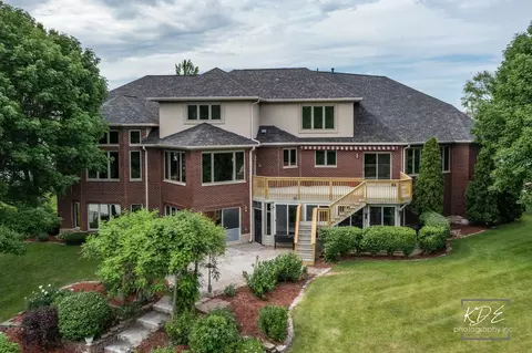 Exterior - 22625 Marina Dr, Plainfield, IL 60585 photo 3 of 29