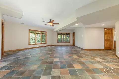 Living - 22625 Marina Dr, Plainfield, IL 60585 photo 14 of 15