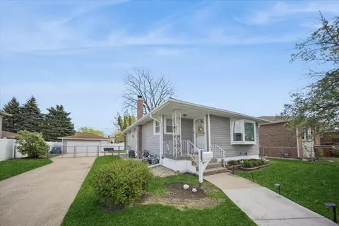 883 Buffalo Ave, Calumet City, IL 60409