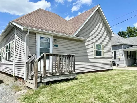 511 E Herrin St, Herrin, IL 62948