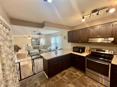 Kitchen - 511 E Herrin St, Herrin, IL 62948 photo 3 of 3