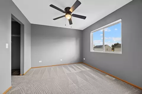 Bedroom - 1802 Blue Ridge Dr, Plainfield, IL 60586 photo 3 of 5